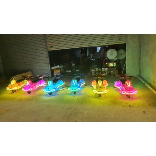 Xe xuồng phát sáng